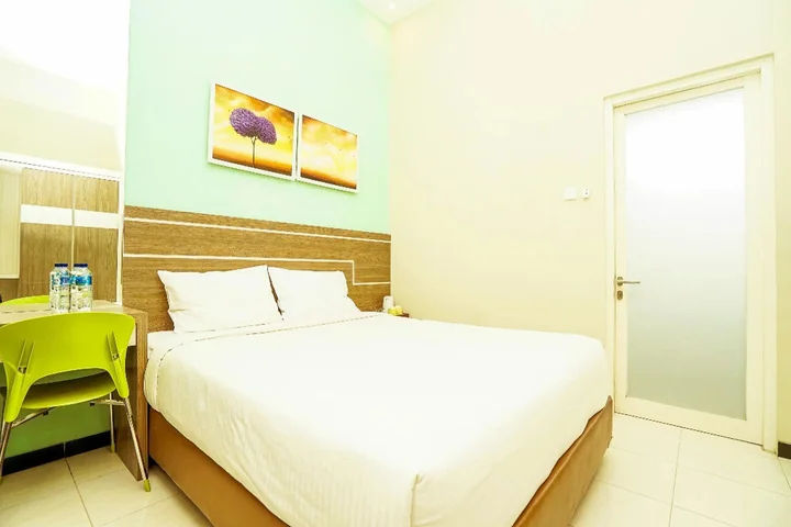 Сурабая: Ardhya Guest House