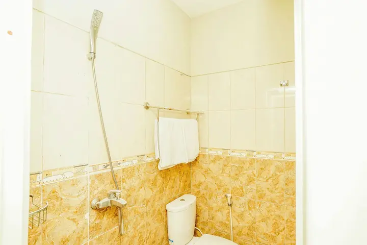 Сурабая: Ardhya Guest House
