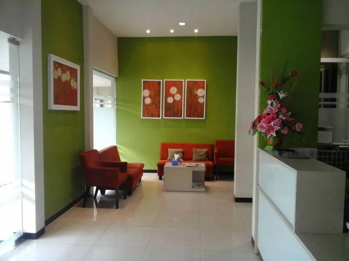 Сурабая: Ardhya Guest House
