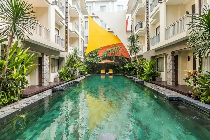 Кута: Отель ZEN Rooms Legian Dewi Sri
