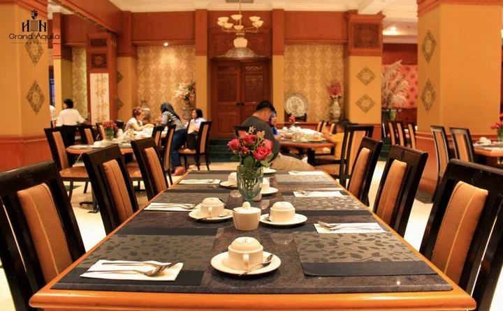 Бандунг: Grand Aquila Hotel
