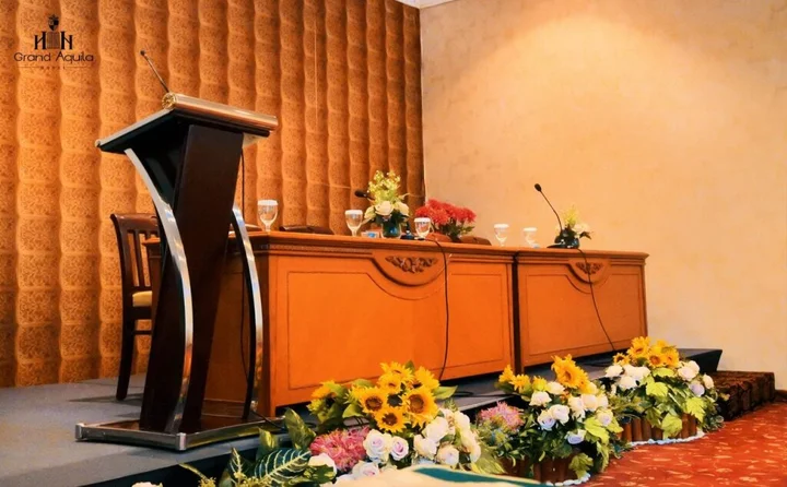Бандунг: Grand Aquila Hotel