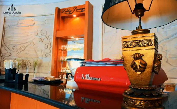 Бандунг: Grand Aquila Hotel