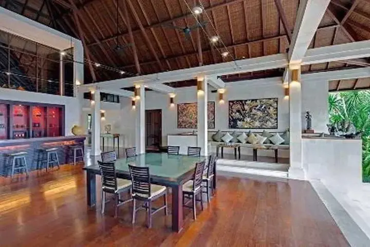 Сесе: Villa Mandalay