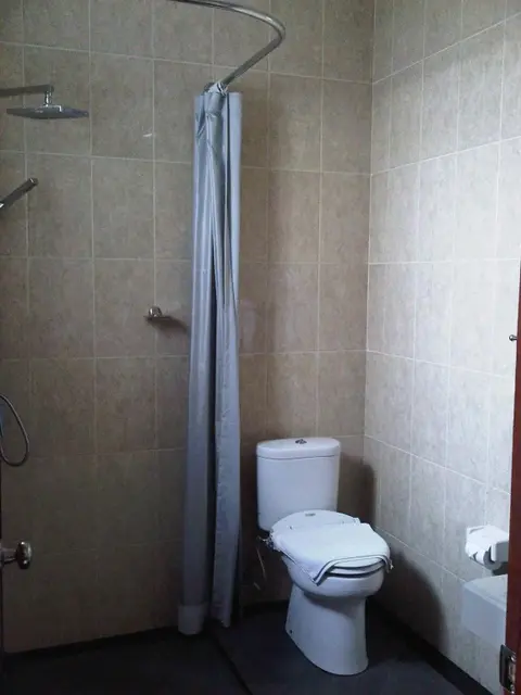 Денпасар: Grand City Inn