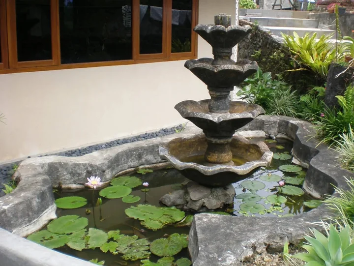 Батурити: Shangrilah Villas