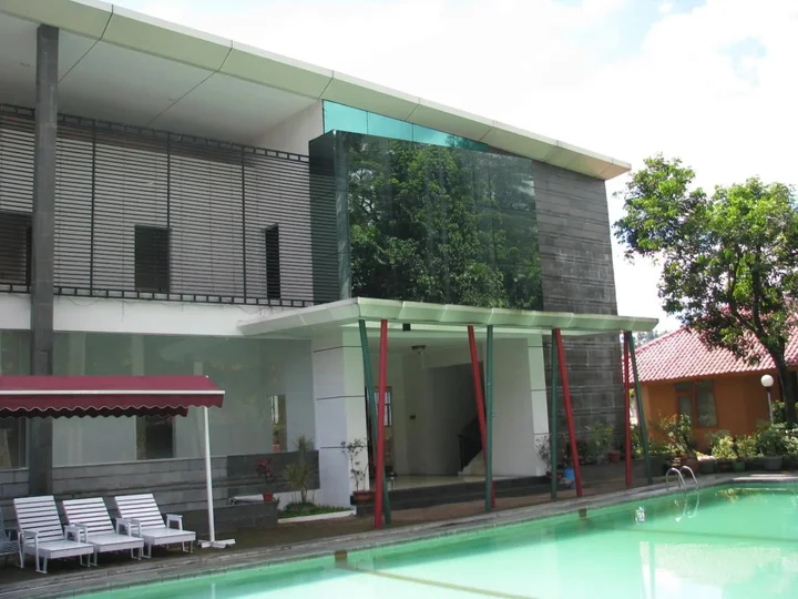Чипанас: Hotel Surya Indah Cipanas