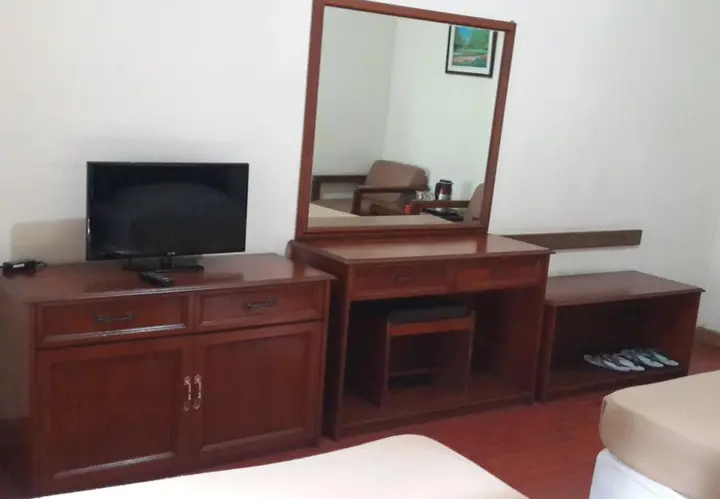 Чипанас: Hotel Surya Indah Cipanas