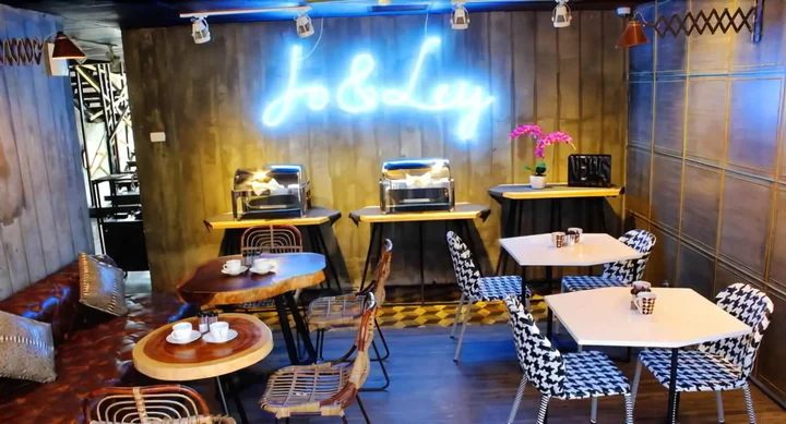 Джакарта: Couleur Hotel Jakarta