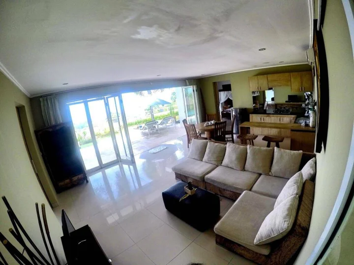 Пекату: The Eyes Bali Villa