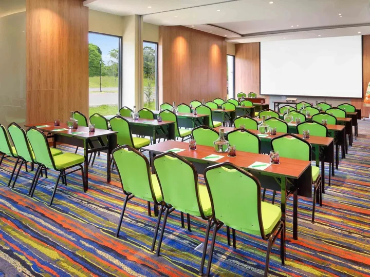 Сукарайя: ibis Styles Bogor Raya