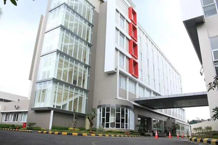Сукабуми: Horison Hotel Sukabumi