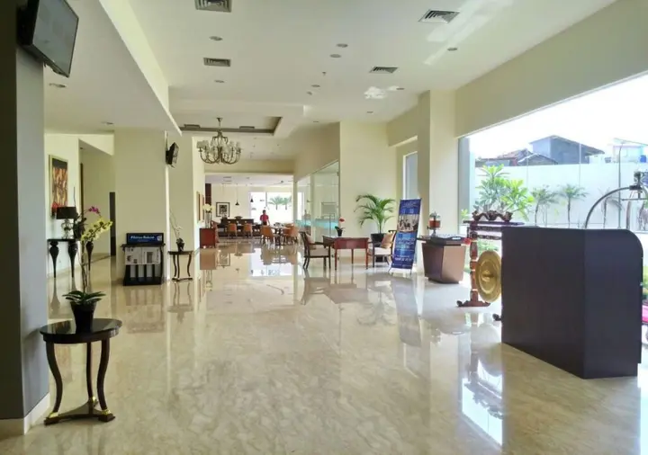 Сукабуми: Horison Hotel Sukabumi