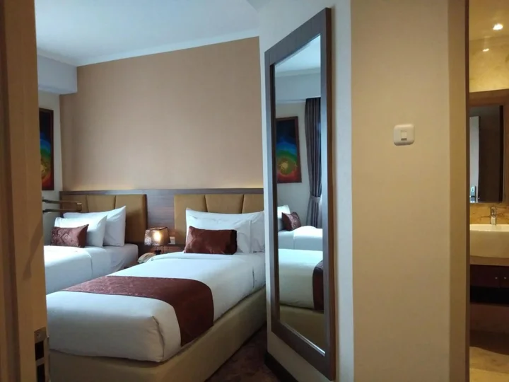 Сукохарджо: Lorin Syariah Hotel Solo