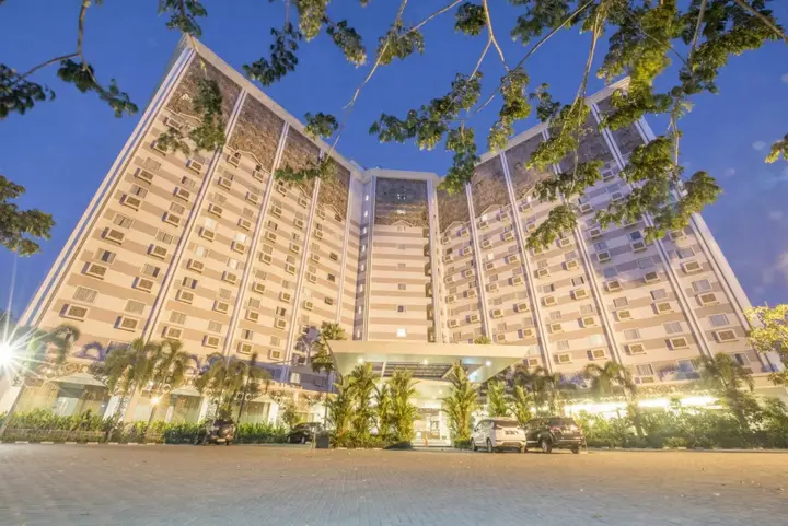 Сукохарджо: Lorin Syariah Hotel Solo