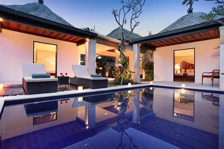 Керобокан: Villa Biru