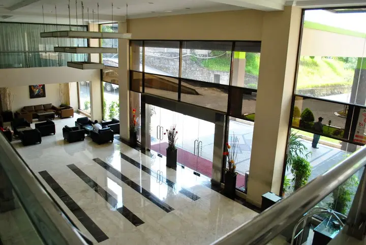 Баликпапан: Hotel Nuansa Indah