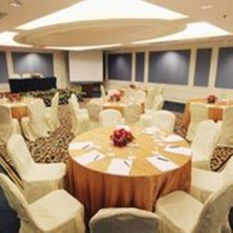 Батам: Harmoni One Convention Hotel & Service Apartments