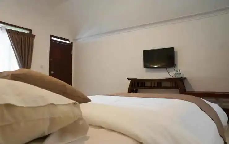 Озеро Тоба: Toledo Inn