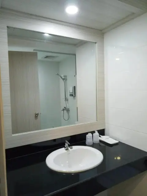 Батам: The K Hotel