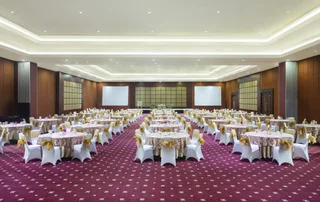Депок: Merapi Merbabu Yogyakarta Hotel