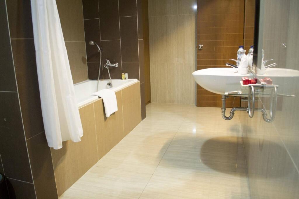 Депок: Merapi Merbabu Yogyakarta Hotel