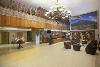 Депок: Merapi Merbabu Yogyakarta Hotel