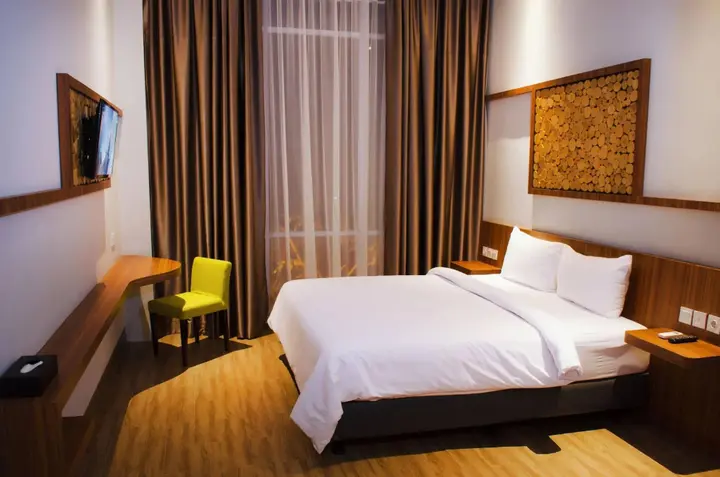 Пеканбару: Ayola First Point Hotel Pekanbaru