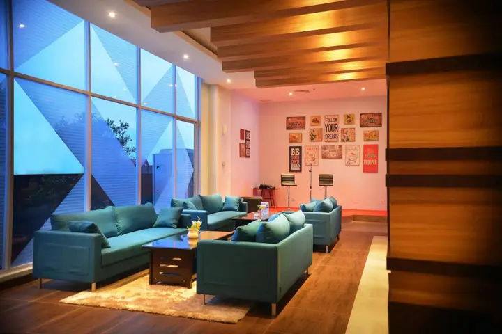 Пеканбару: Ayola First Point Hotel Pekanbaru