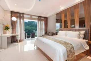 Чипанас: Le Eminence Puncak Hotel Convention & Resort