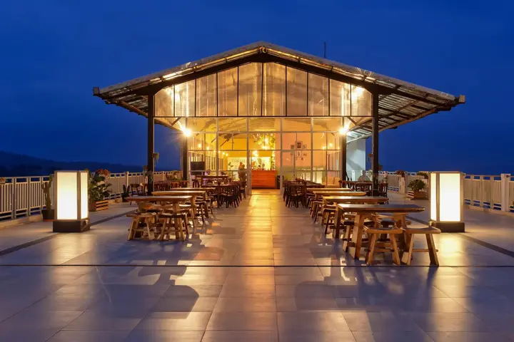 Чипанас: Le Eminence Puncak Hotel Convention & Resort