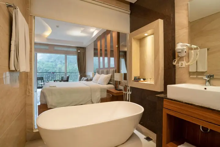 Чипанас: Le Eminence Puncak Hotel Convention & Resort