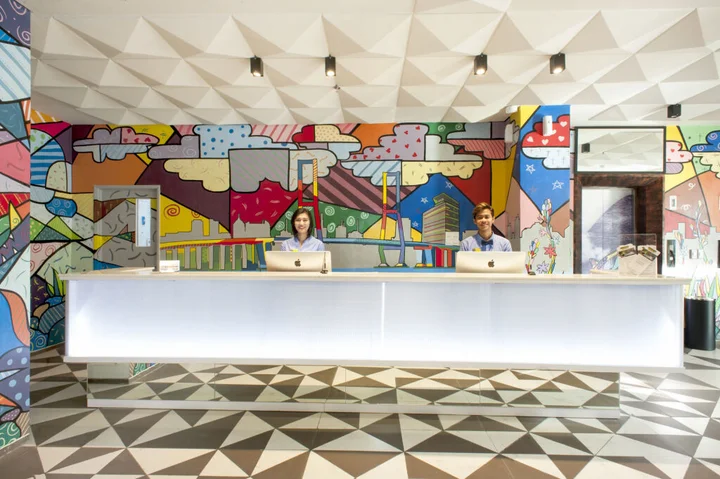 Сурабая: MaxOneHotels at Dharmahusada - Surabaya