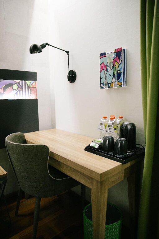 Сурабая: MaxOneHotels at Dharmahusada - Surabaya