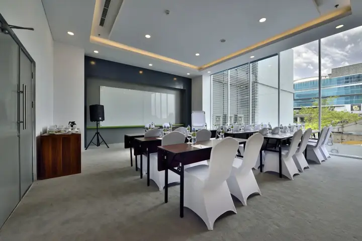 Пеканбару: Whiz Prime Hotel Sudirman Pekanbaru