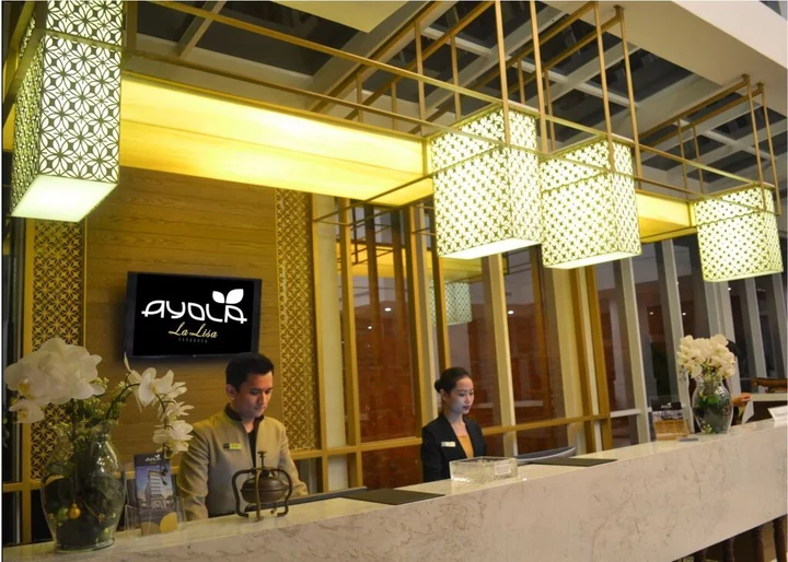 Сурабая: La Lisa Hotel Surabaya