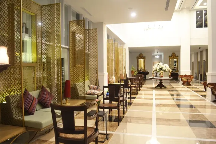 Сурабая: La Lisa Hotel Surabaya