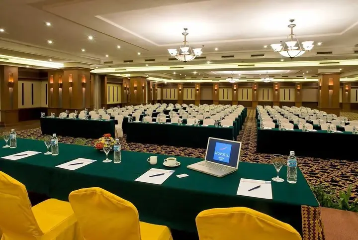 Батам: AP Premier Batam