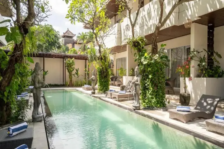 Кута: Sunset Mansion Seminyak
