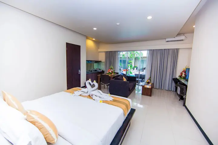 Кута: Sunset Mansion Seminyak