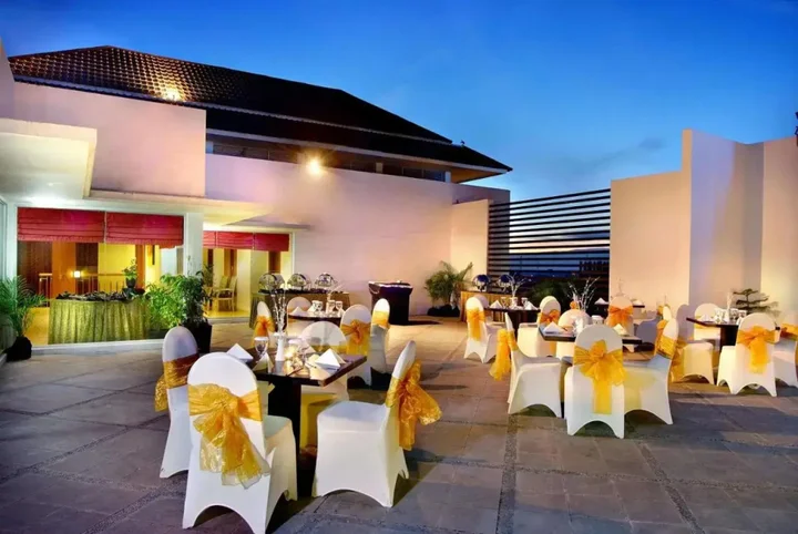 Танджунг: Aston Tanjung City Hotel