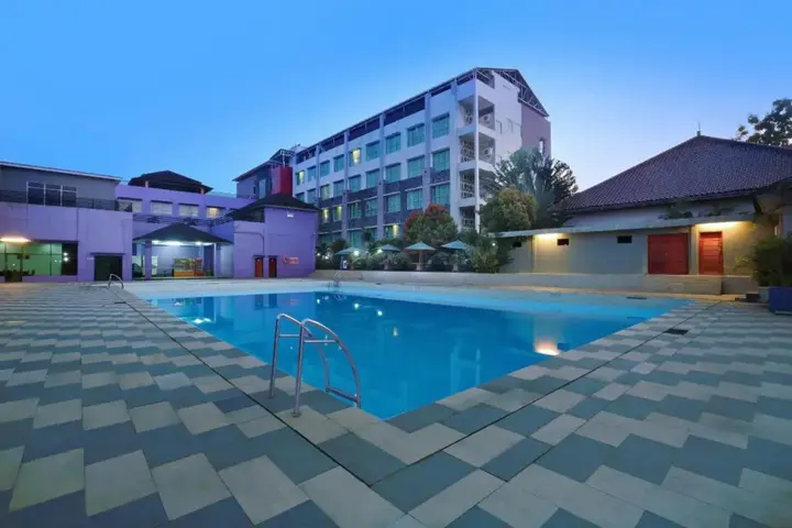 Танджунг: Aston Tanjung City Hotel