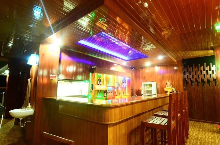Бунутан: Sahera Hotel