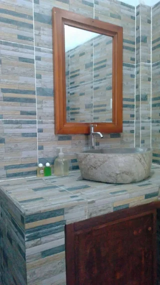 Бунутан: Sahera Hotel