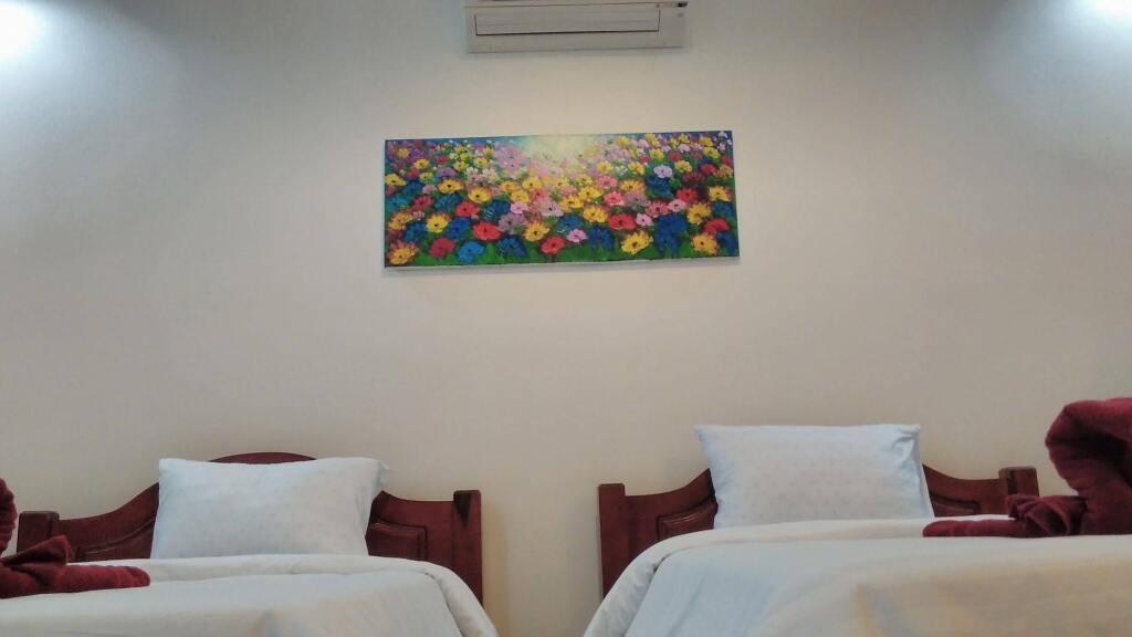 Бунутан: Sahera Hotel