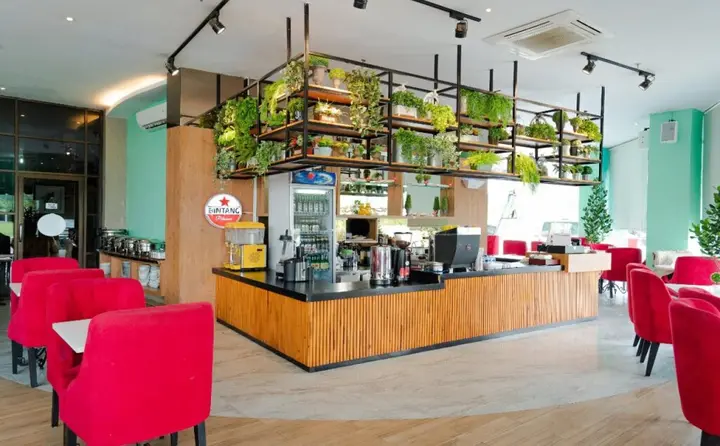 Петумбак: The Crew Hotel Kualanamu International Airport