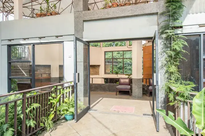 Бандунг: 万隆艾里艾考苏卡萨利塞尔珊八居里酒店(Airy Eco Sukasari Sersan Bajuri Bandung)