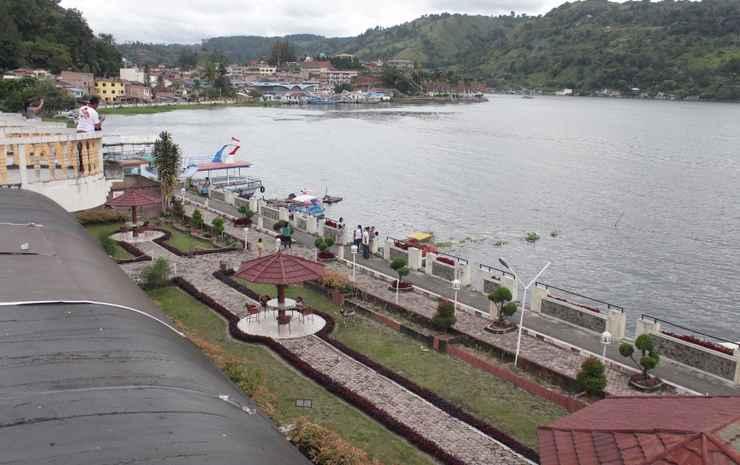 Медан: Darma Agung Beach Parapat
