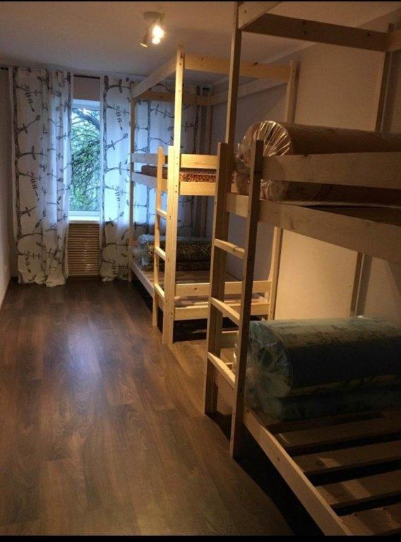 Калуга: Апартаменты улица Болотникова 4
