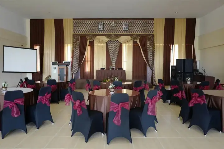 Бату: Hotel Batu Paradise Resort